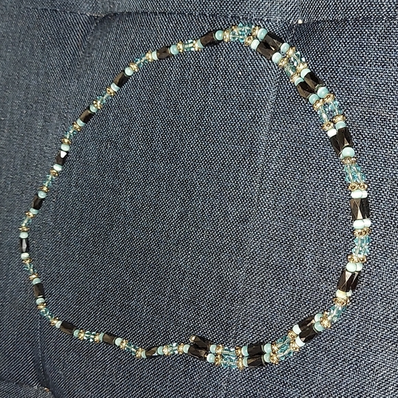 Magnetic Bracelets Necklace Jewelry - Picture 4 of 7